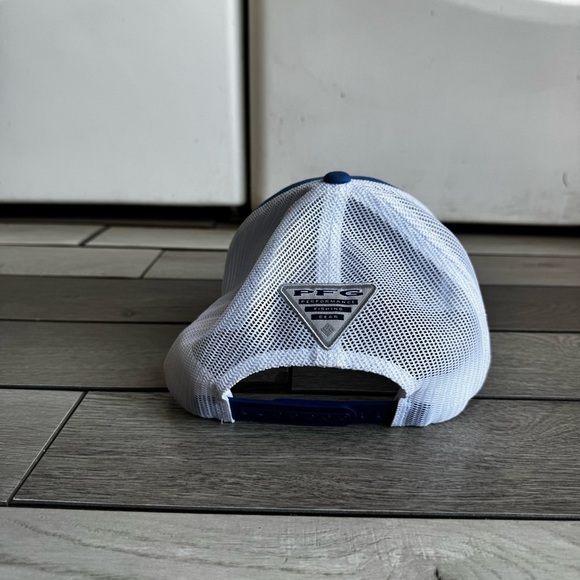 Columbia Pfg Mesh Snap Back Fish Flag Ballcap Titanium White | One Size - Picture 4 of 5